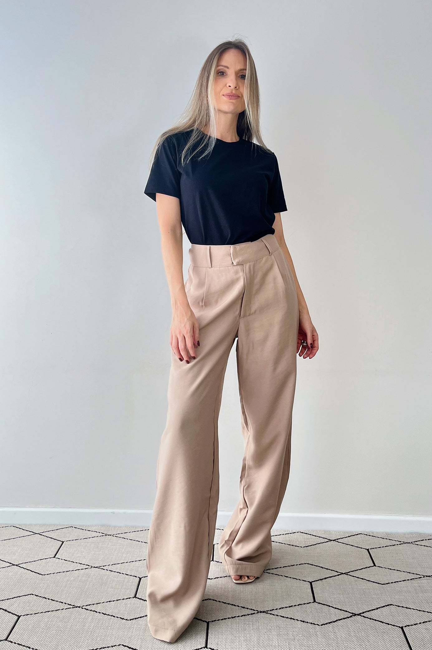 Calça de Alfaiataria Feminina Cintura Alta Wide Leg