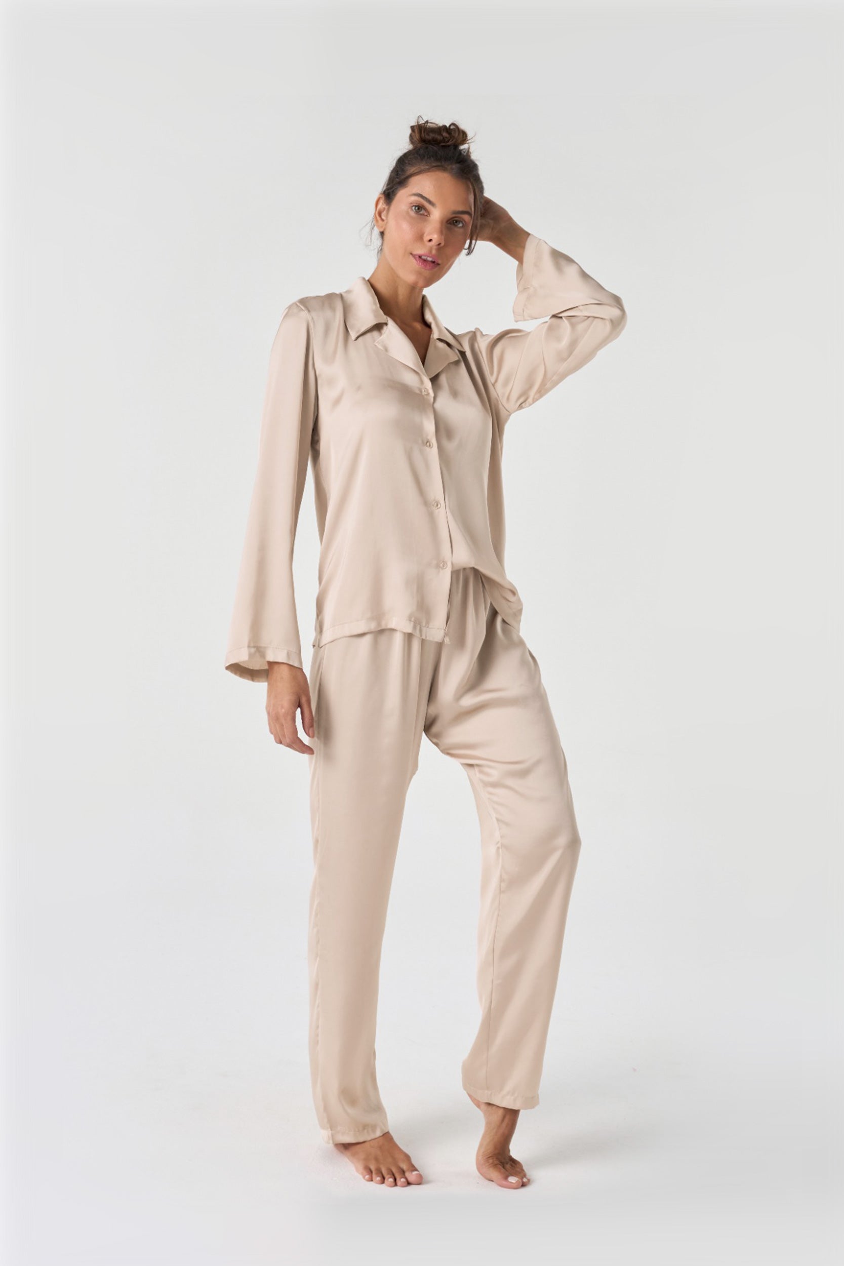 Conjunto Pijama Americano Feminino Manga Longa Cetim Bege